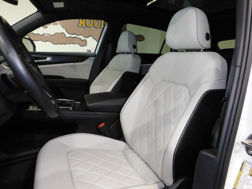Volkswagen Atlas Cross Sport SEL Premium R-Line 4MOTION 2025
