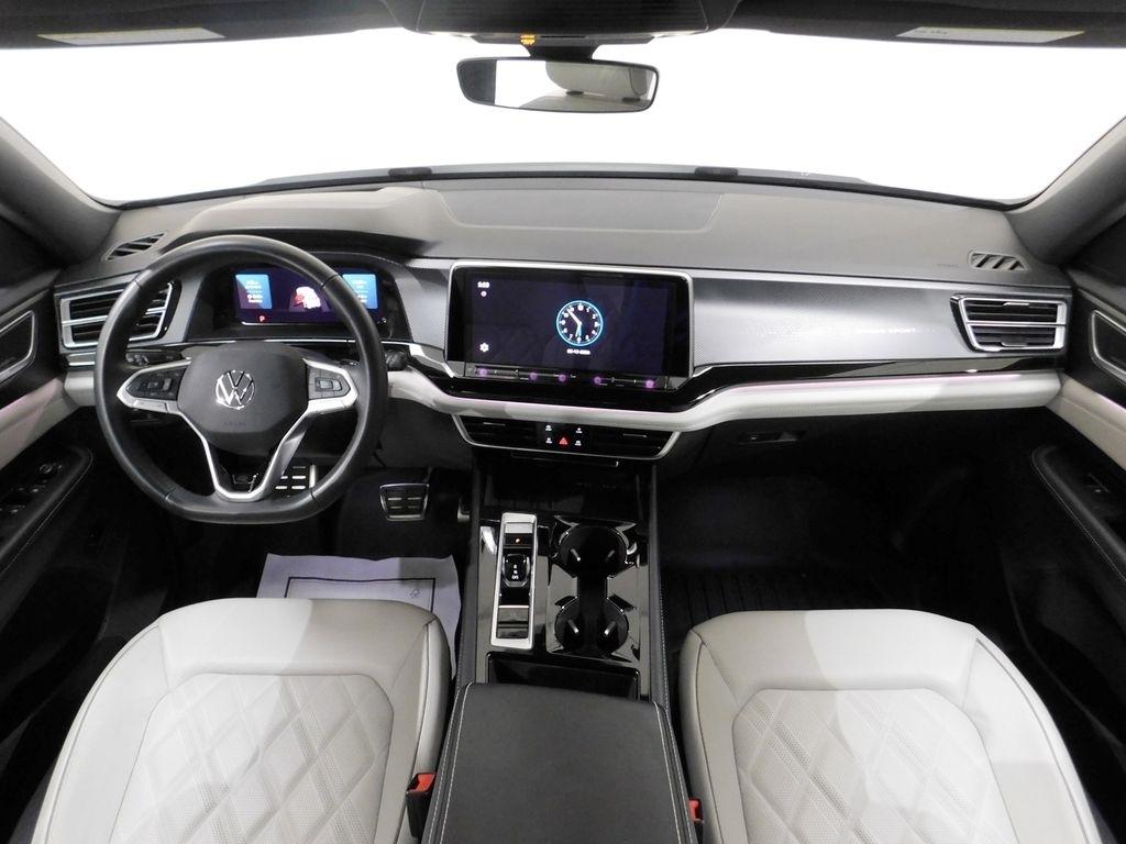 Volkswagen Atlas Cross Sport SEL Premium R-Line 4MOTION 2025