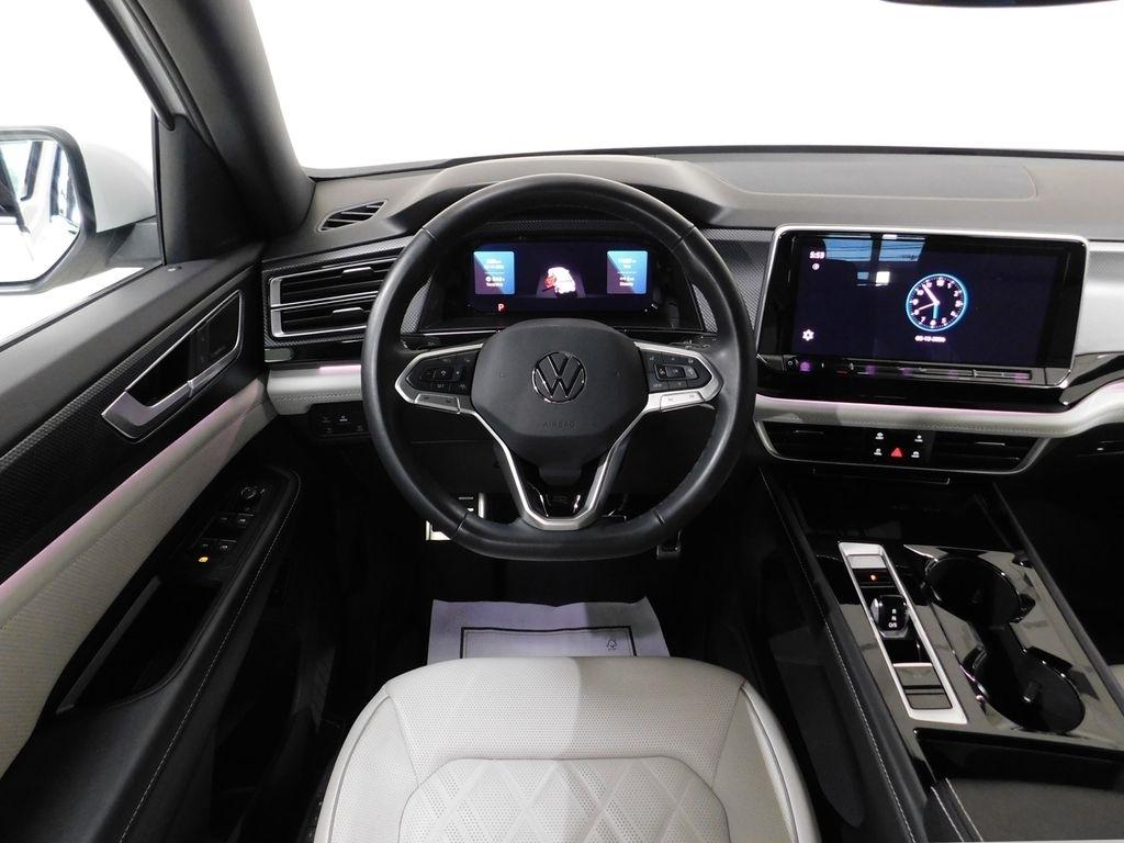 Volkswagen Atlas Cross Sport SEL Premium R-Line 4MOTION 2025