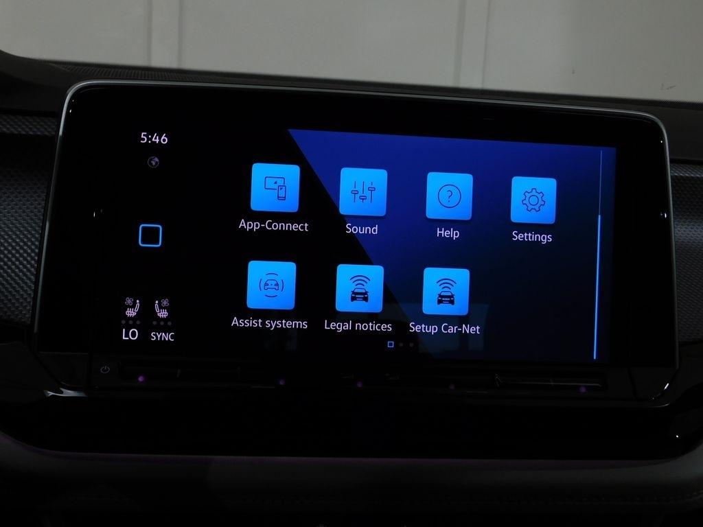 Volkswagen Atlas Cross Sport SEL Premium R-Line 4MOTION 2025