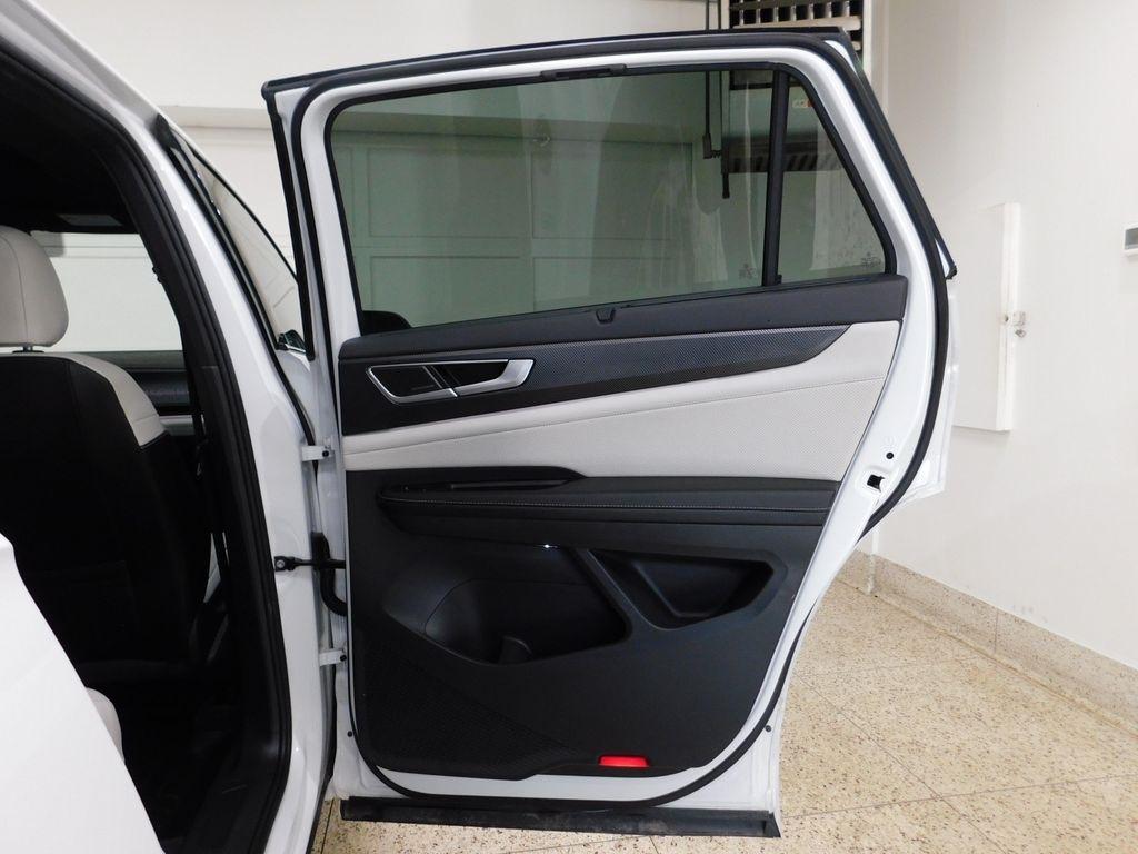 Volkswagen Atlas Cross Sport SEL Premium R-Line 4MOTION 2025