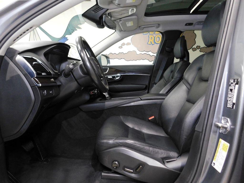 Volvo XC90 T6 Momentum AWD 2017