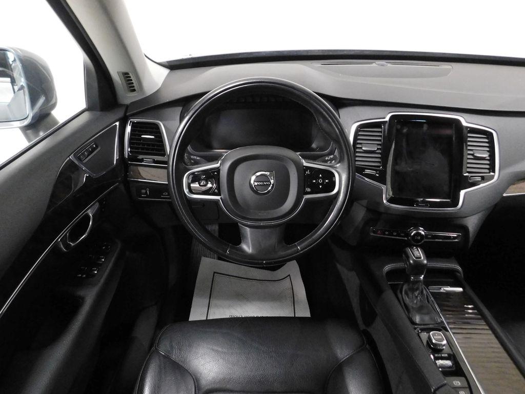 Volvo XC90 T6 Momentum AWD 2017