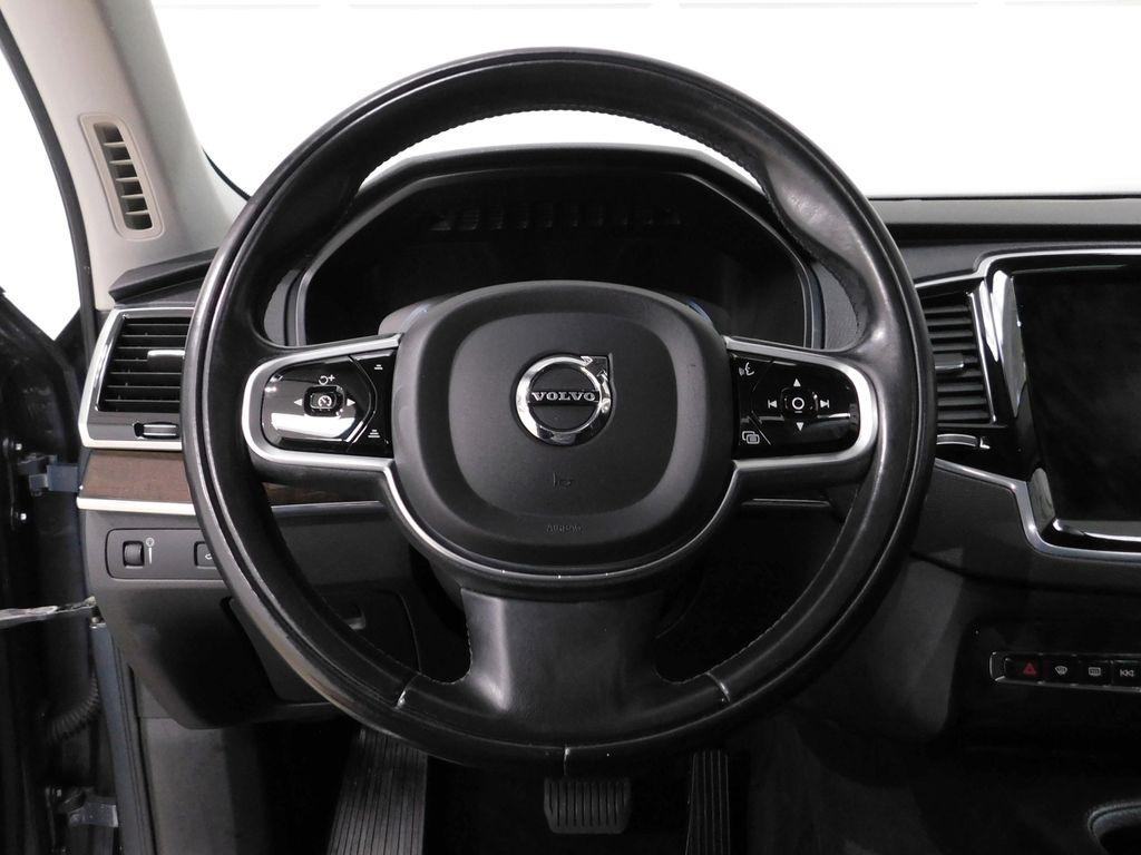Volvo XC90 T6 Momentum AWD 2017