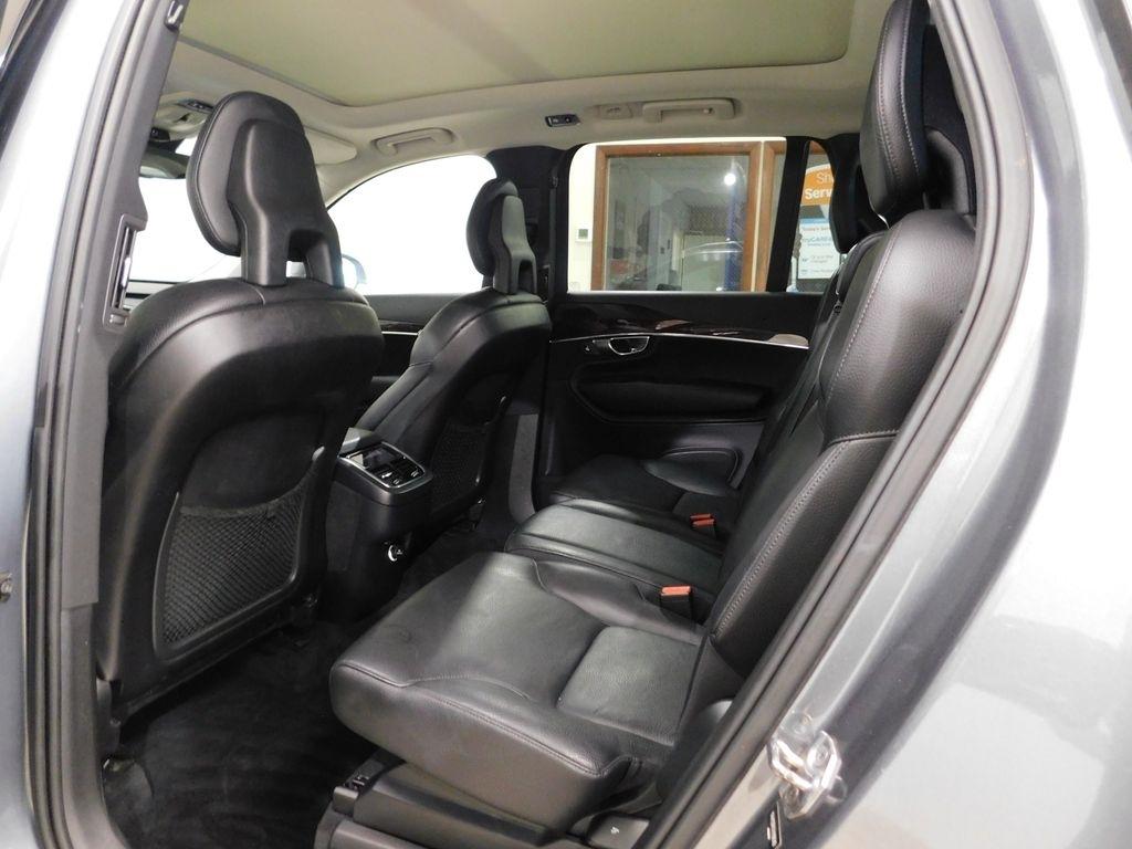 Volvo XC90 T6 Momentum AWD 2017