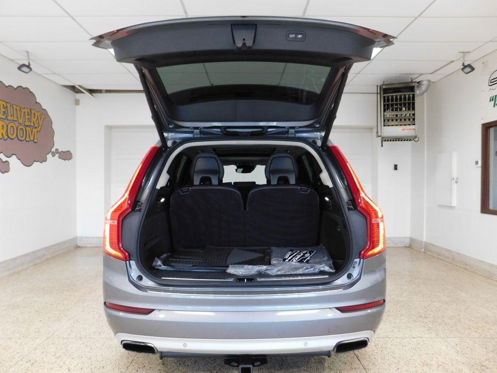 Volvo XC90 T6 Momentum AWD 2017