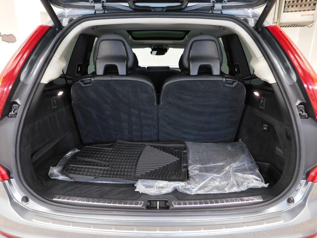 Volvo XC90 T6 Momentum AWD 2017