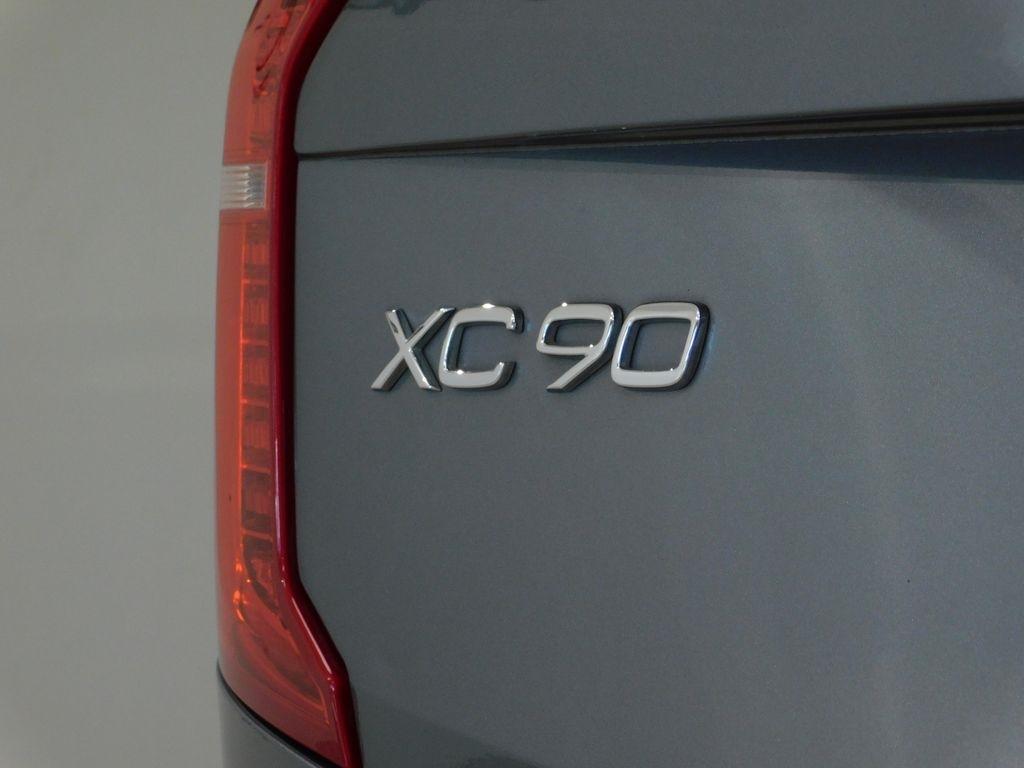 Volvo XC90 T6 Momentum AWD 2017