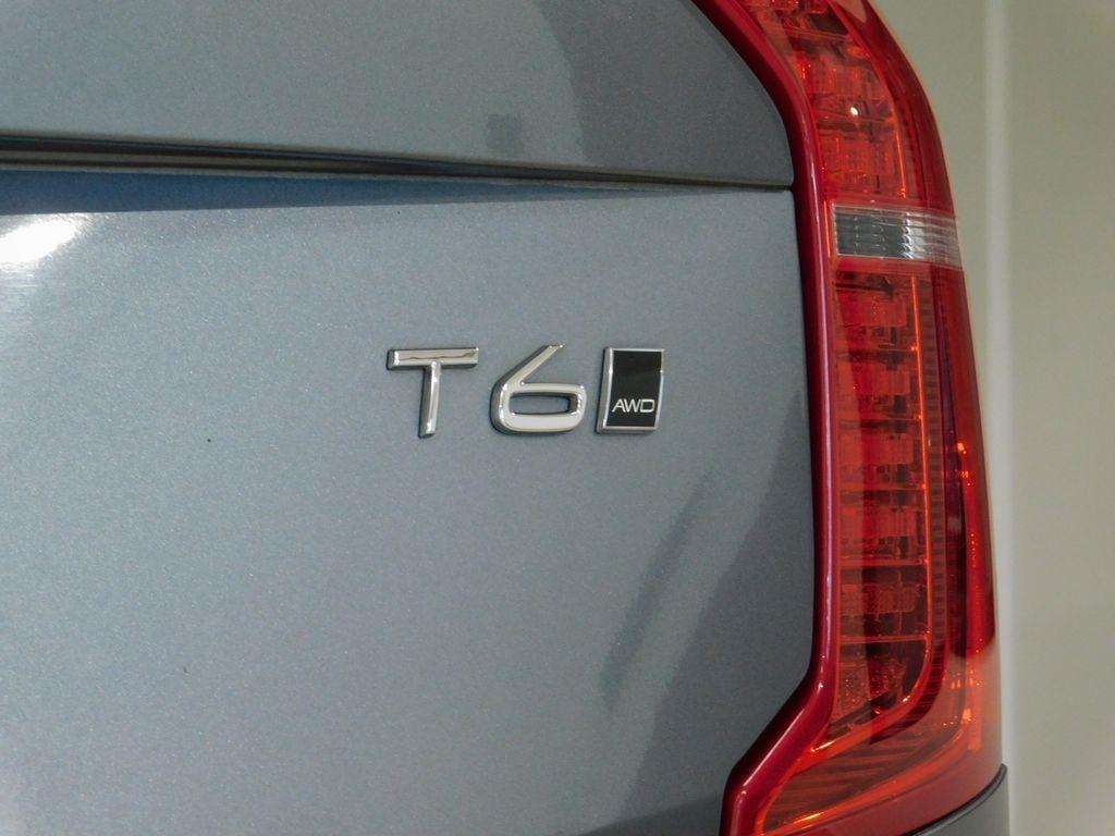 Volvo XC90 T6 Momentum AWD 2017