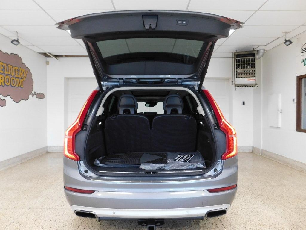 Volvo XC90 T6 Momentum AWD 2017