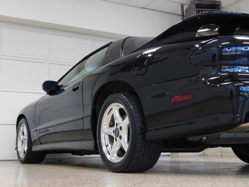 Pontiac Firebird Trans Am 1997
