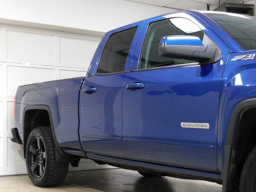 GMC Sierra 1500 SLE Double Cab 4WD 2017