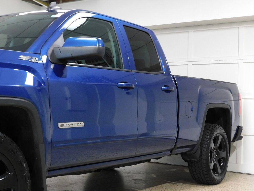 GMC Sierra 1500 SLE Double Cab 4WD 2017