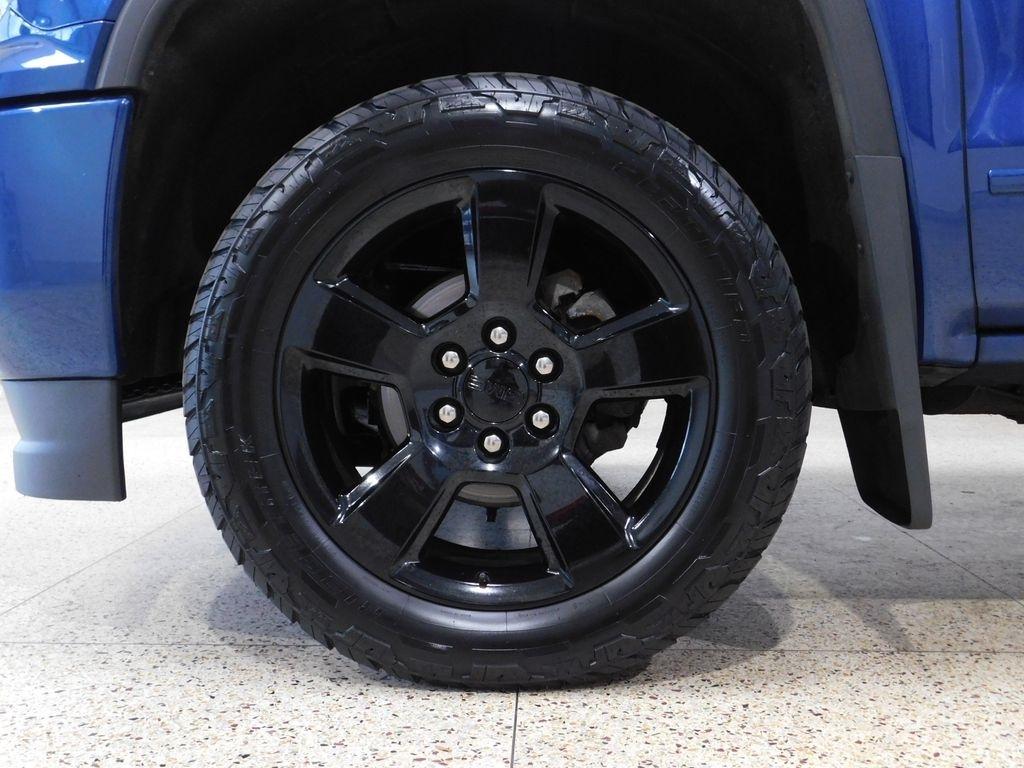 GMC Sierra 1500 SLE Double Cab 4WD 2017
