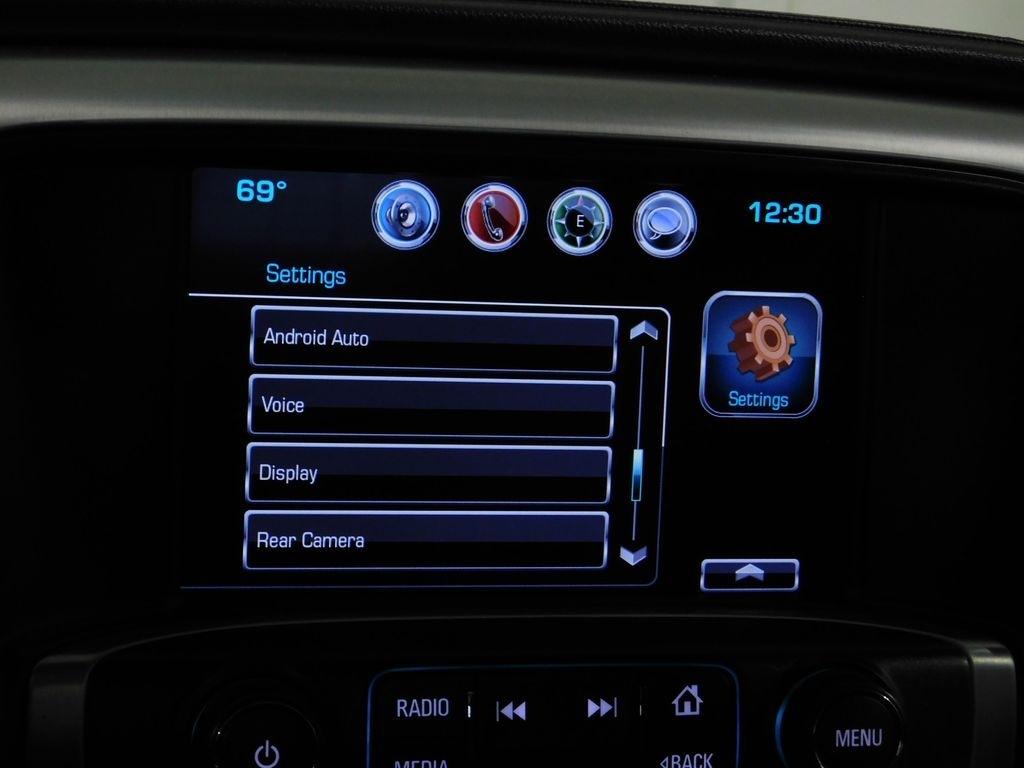 GMC Sierra 1500 SLE Double Cab 4WD 2017