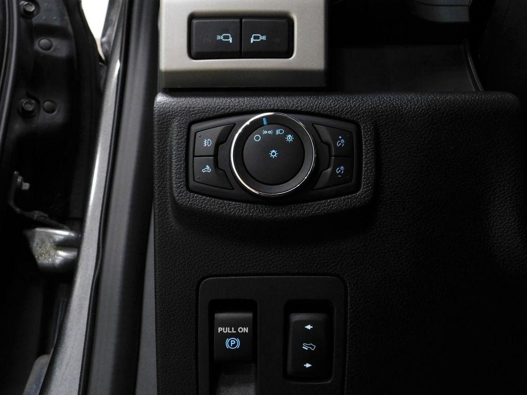 Ford F-150 Lariat SuperCrew 6.5-ft. Bed 4WD 2020