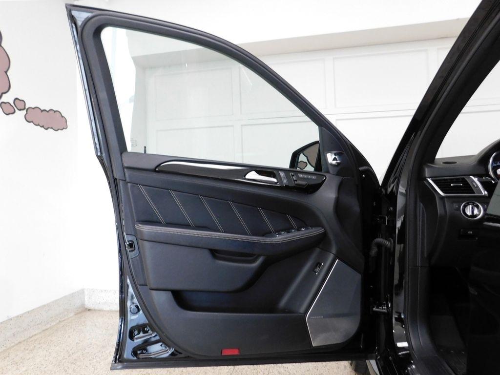 Mercedes-Benz M-Class ML63 AMG 2014