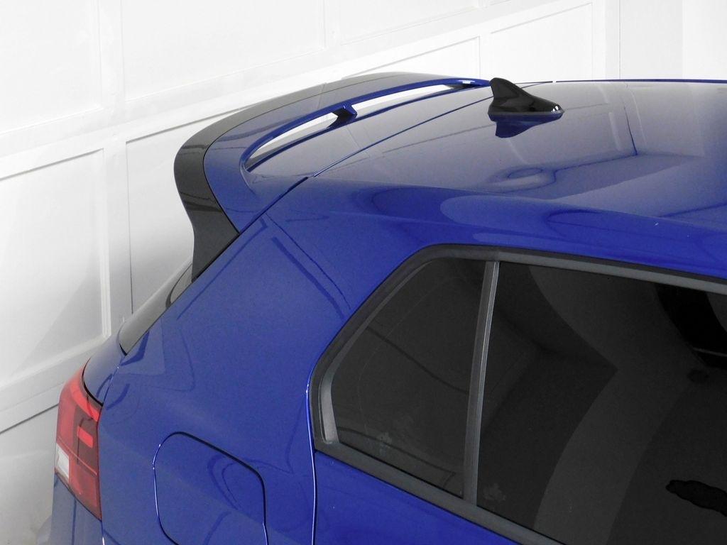 Volkswagen Golf R  2024