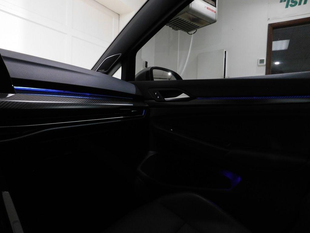 Volkswagen Golf R  2024