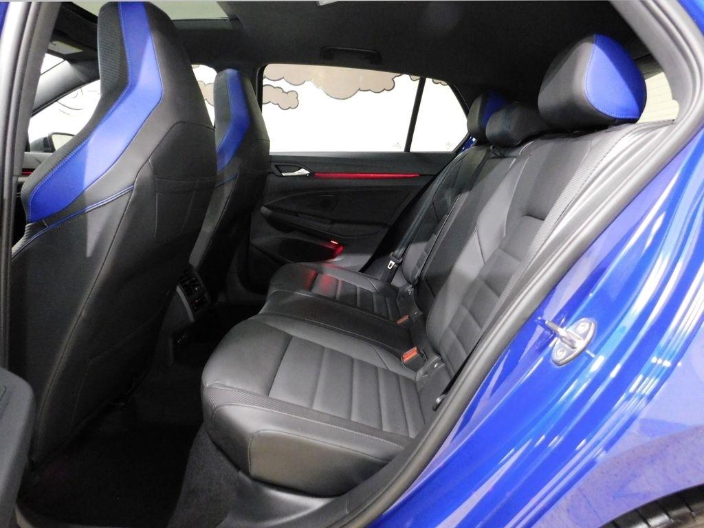 Volkswagen Golf R  2024