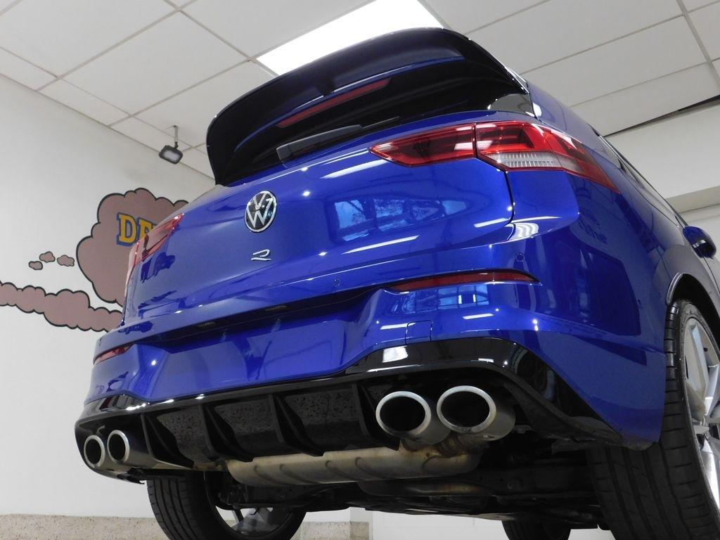Volkswagen Golf R  2024