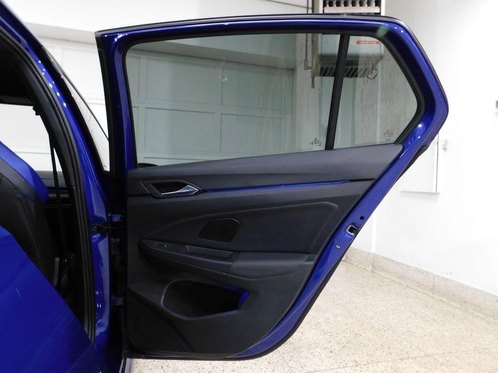 Volkswagen Golf R  2024