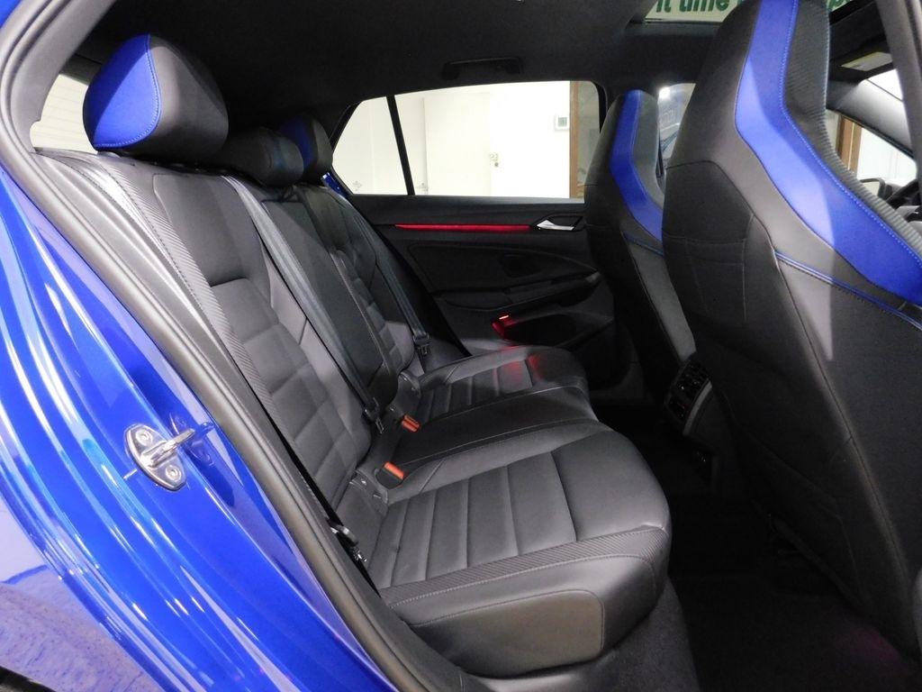 Volkswagen Golf R  2024