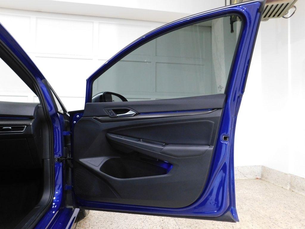 Volkswagen Golf R  2024