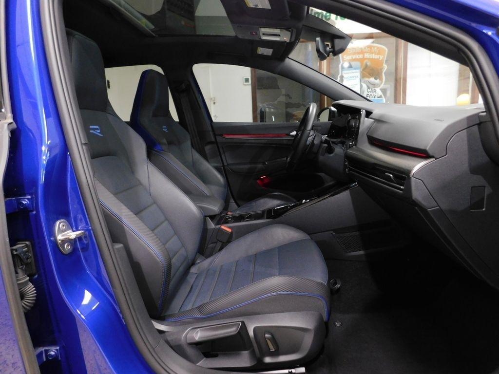 Volkswagen Golf R  2024
