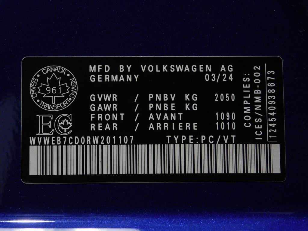 Volkswagen Golf R  2024