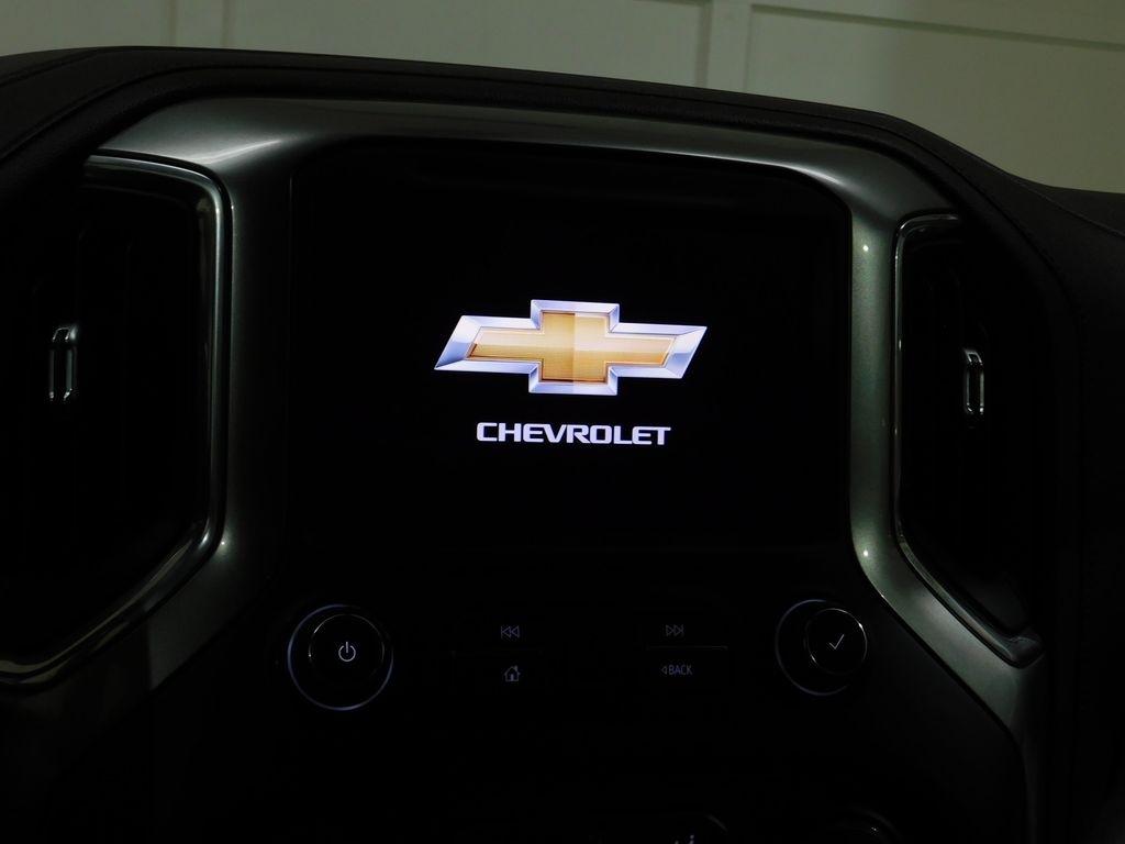 Chevrolet Silverado 1500 LT Double Cab 4WD 2019