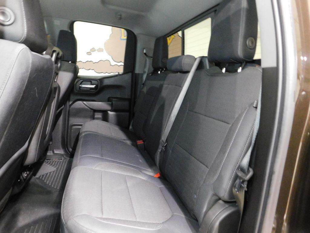 Chevrolet Silverado 1500 LT Double Cab 4WD 2019