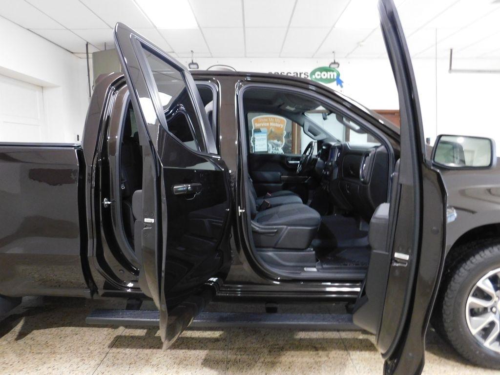 Chevrolet Silverado 1500 LT Double Cab 4WD 2019