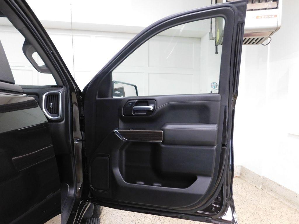 Chevrolet Silverado 1500 LT Double Cab 4WD 2019
