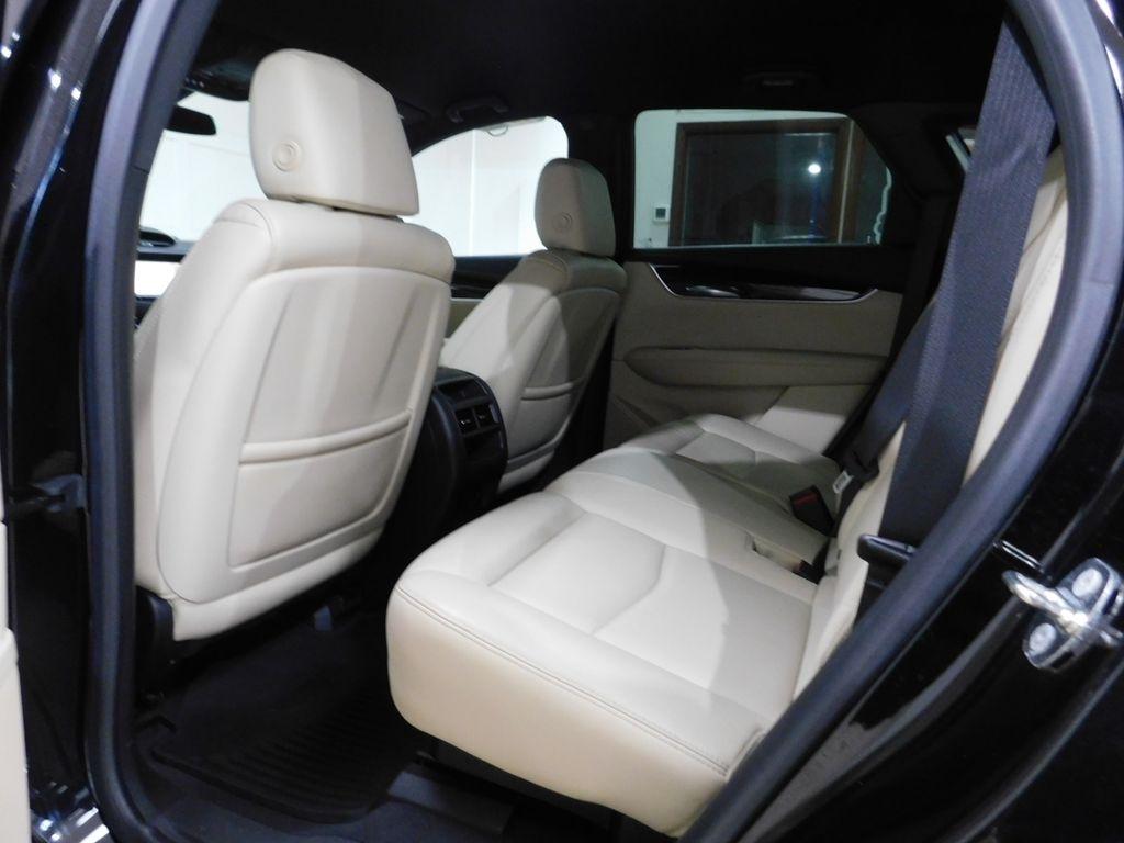 Cadillac XT5 Base 2017