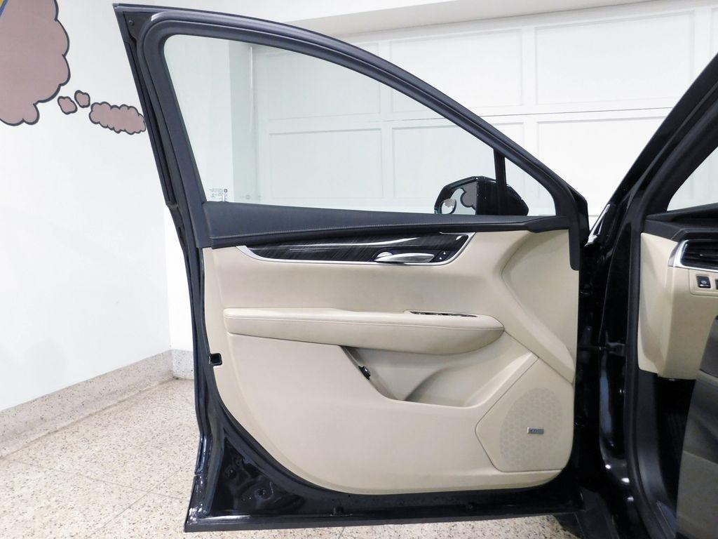 Cadillac XT5 Base 2017