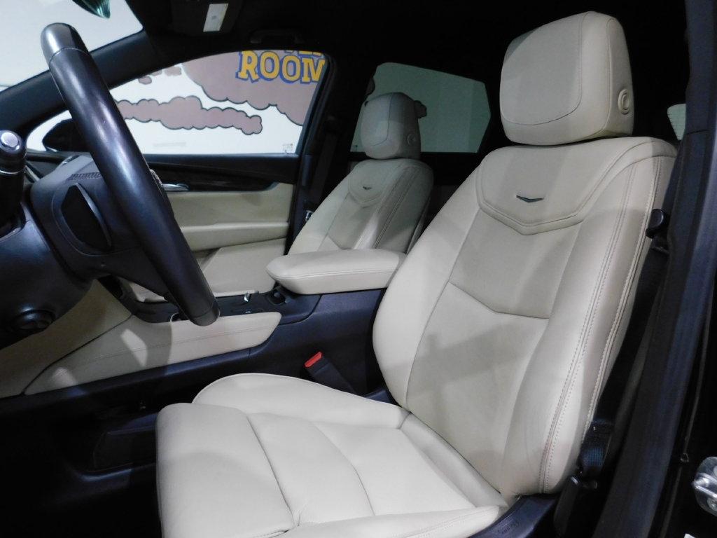 Cadillac XT5 Base 2017