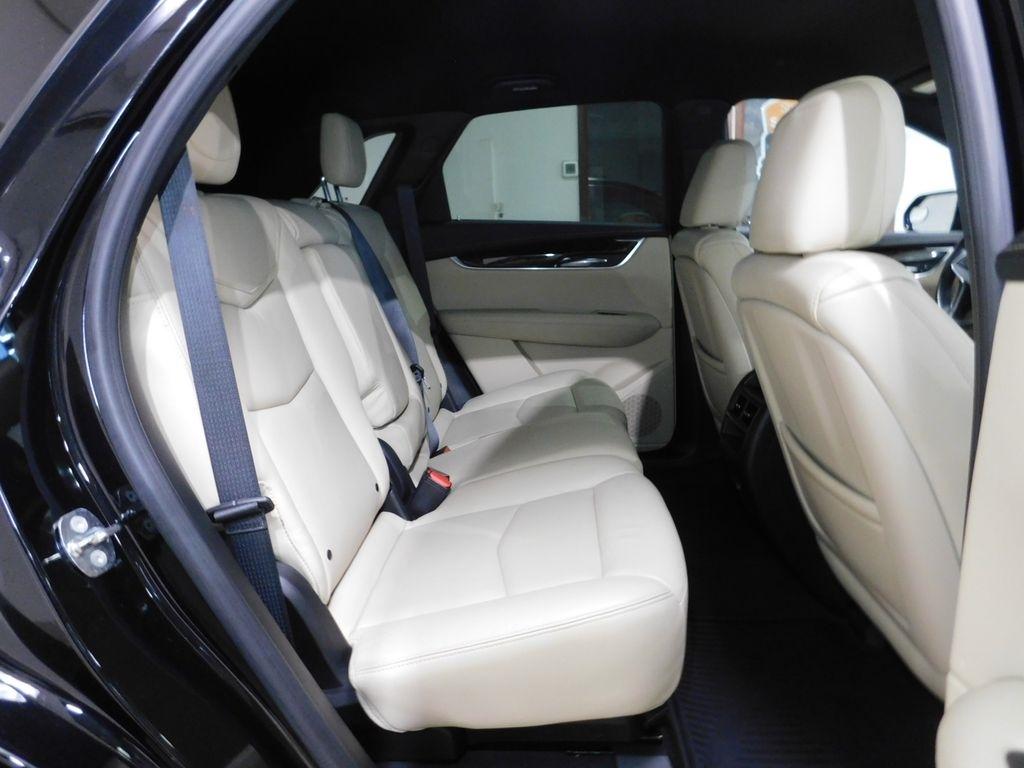 Cadillac XT5 Base 2017