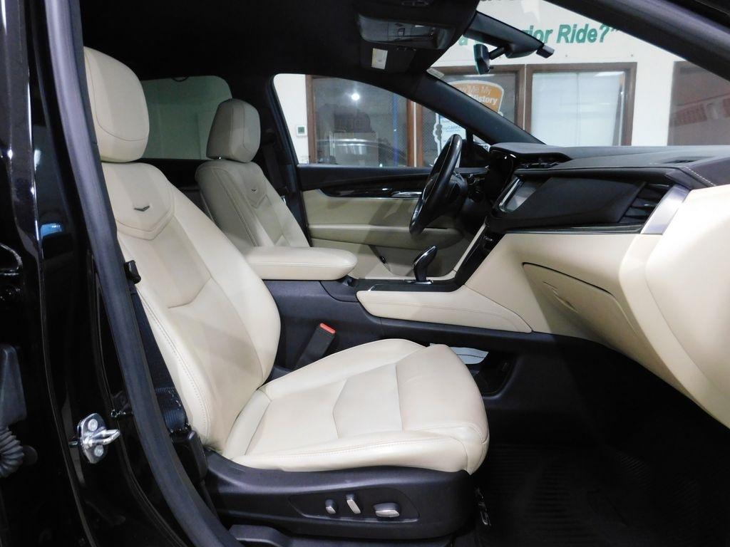 Cadillac XT5 Base 2017
