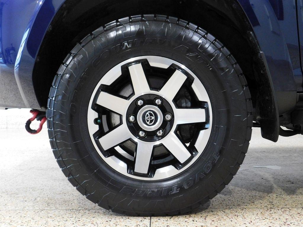 Toyota 4Runner TRD Off-road Premium 4WD 2023