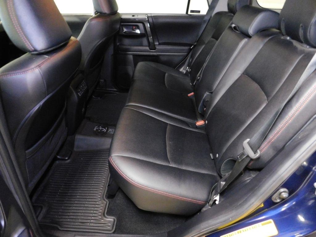 Toyota 4Runner TRD Off-road Premium 4WD 2023