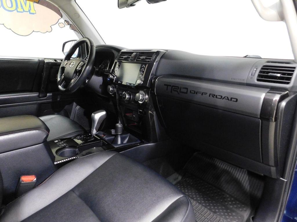 Toyota 4Runner TRD Off-road Premium 4WD 2023