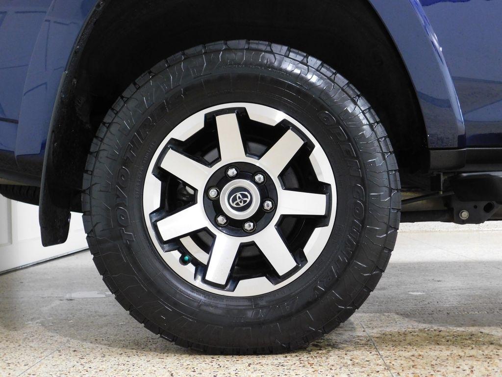 Toyota 4Runner TRD Off-road Premium 4WD 2023