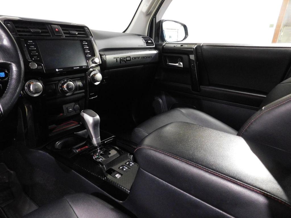 Toyota 4Runner TRD Off-road Premium 4WD 2023