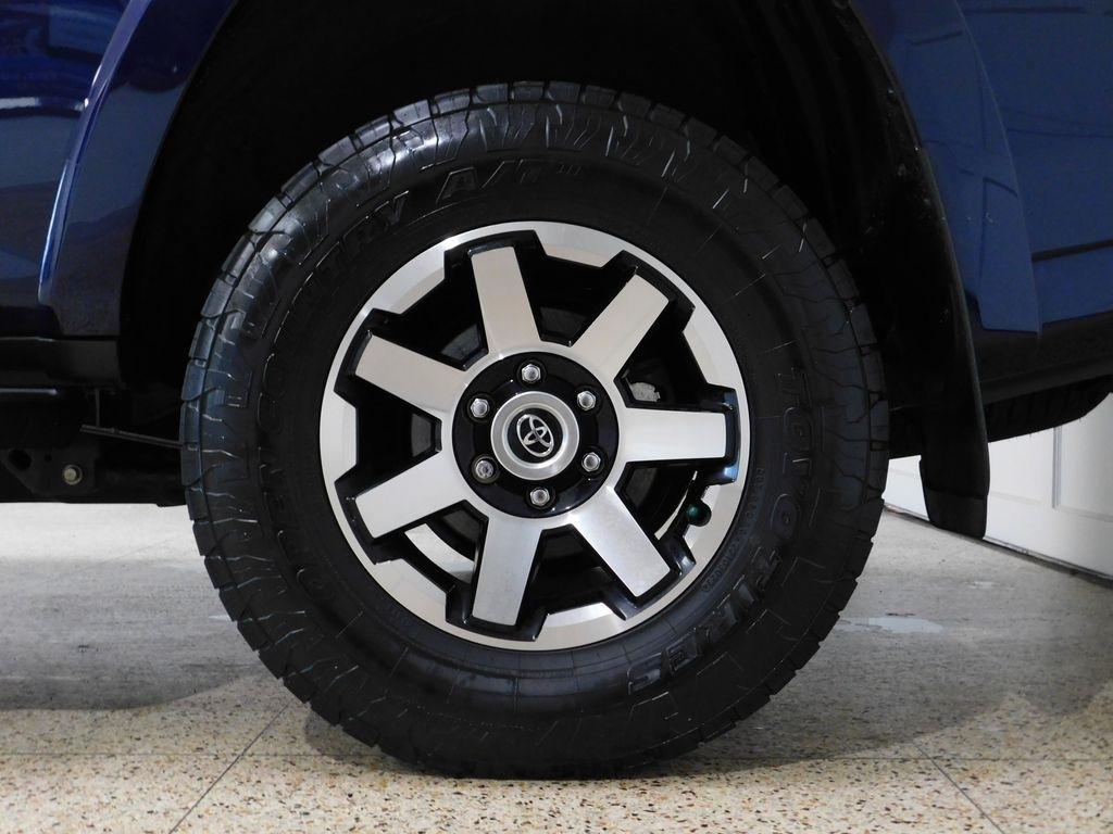 Toyota 4Runner TRD Off-road Premium 4WD 2023