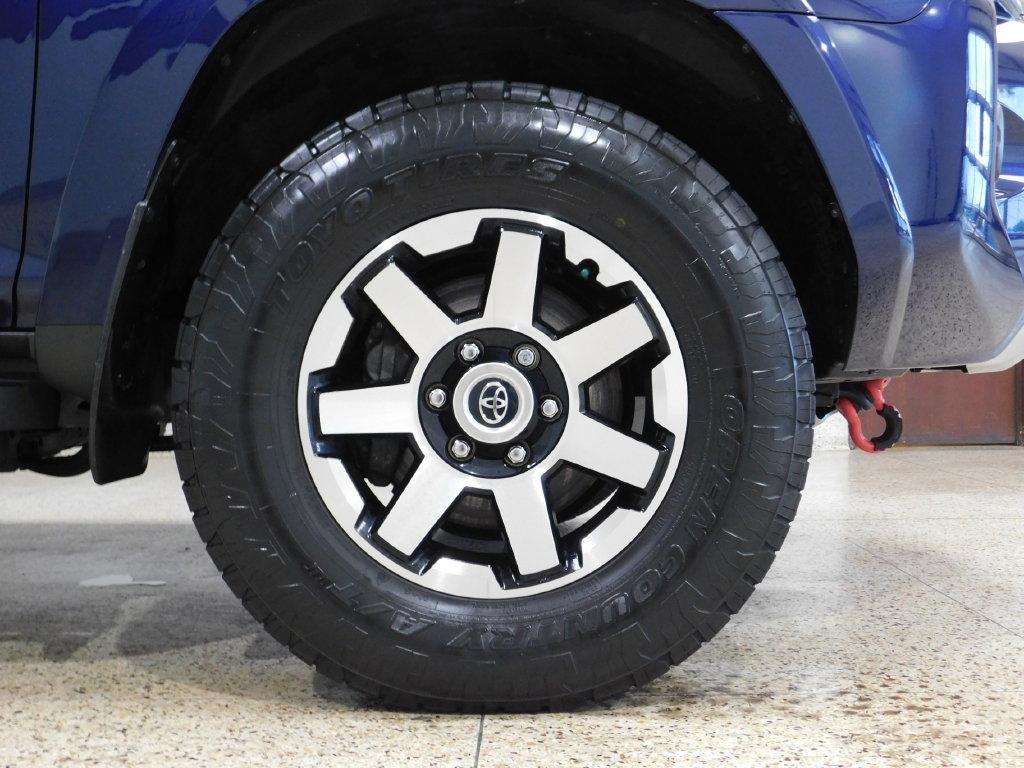 Toyota 4Runner TRD Off-road Premium 4WD 2023