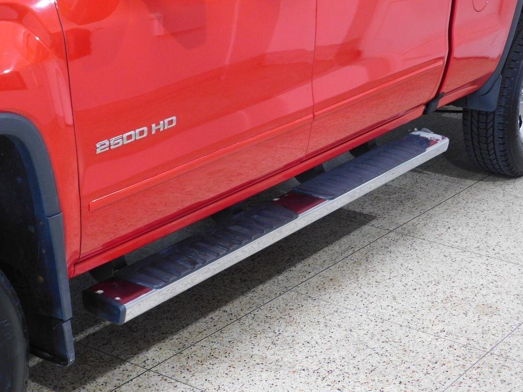 GMC Sierra 2500HD SLE Crew Cab 4WD 2018