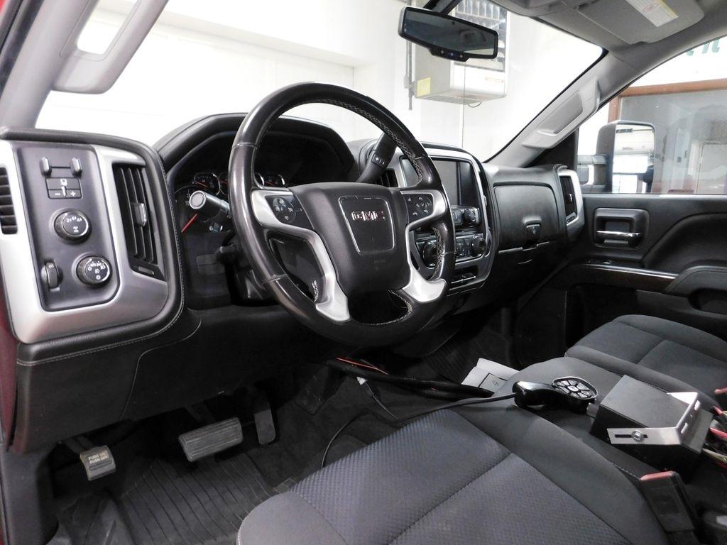 GMC Sierra 2500HD SLE Crew Cab 4WD 2018