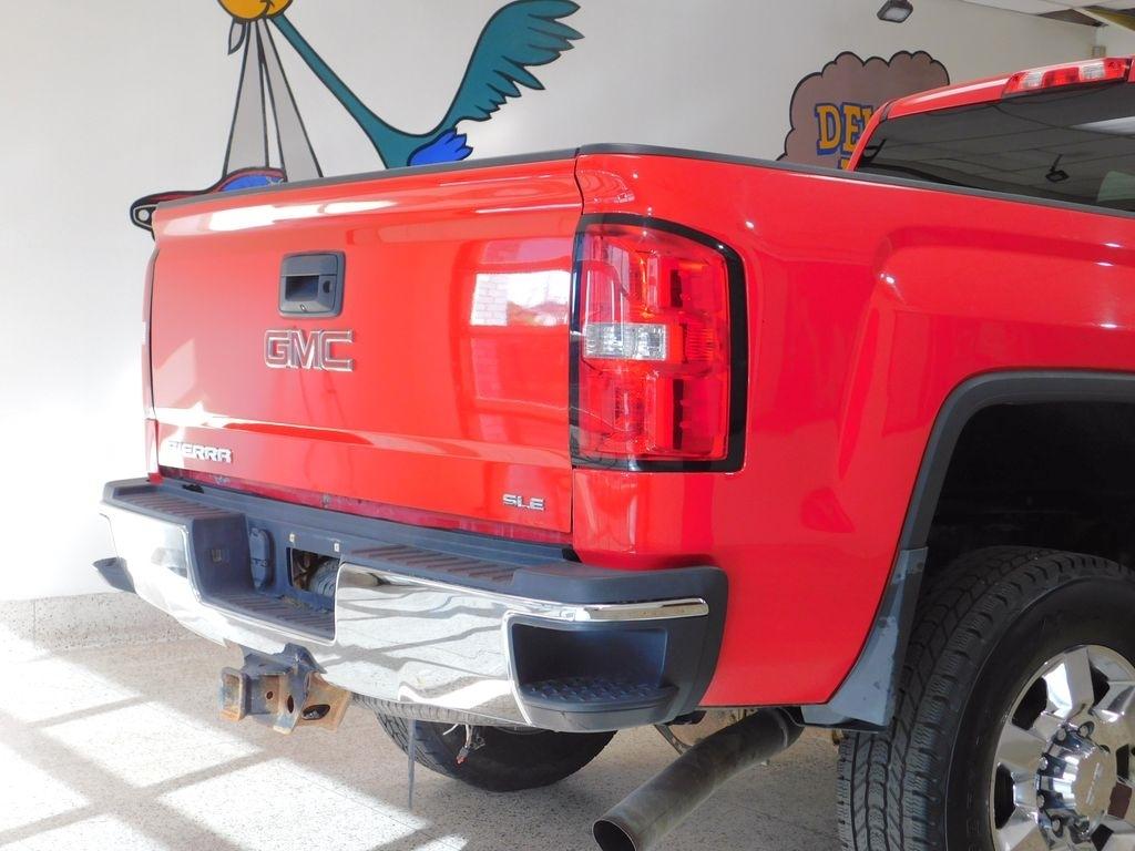 GMC Sierra 2500HD SLE Crew Cab 4WD 2018