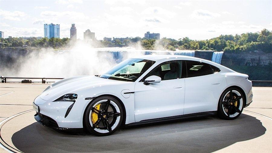Porsche Taycan 4S 2021